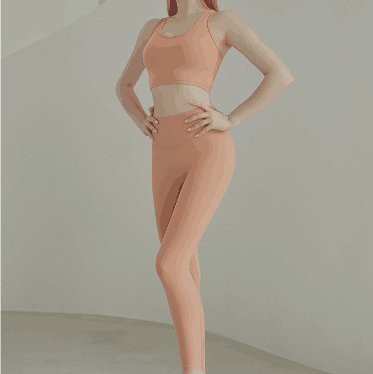 Two-Piece Running Bra Coral orange suit - D&A