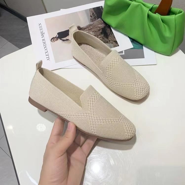 Women's Low-cut Square Toe Flat Bottom Sneaker - D&A