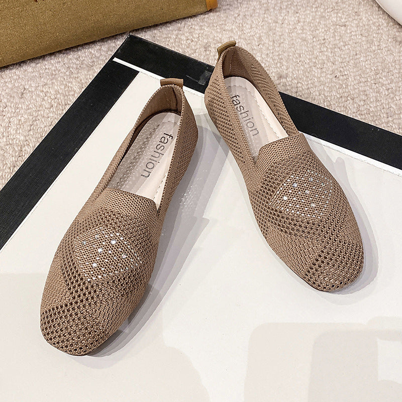 Women's Old Beijing Cloth Hollow Hole Shoes - D&A