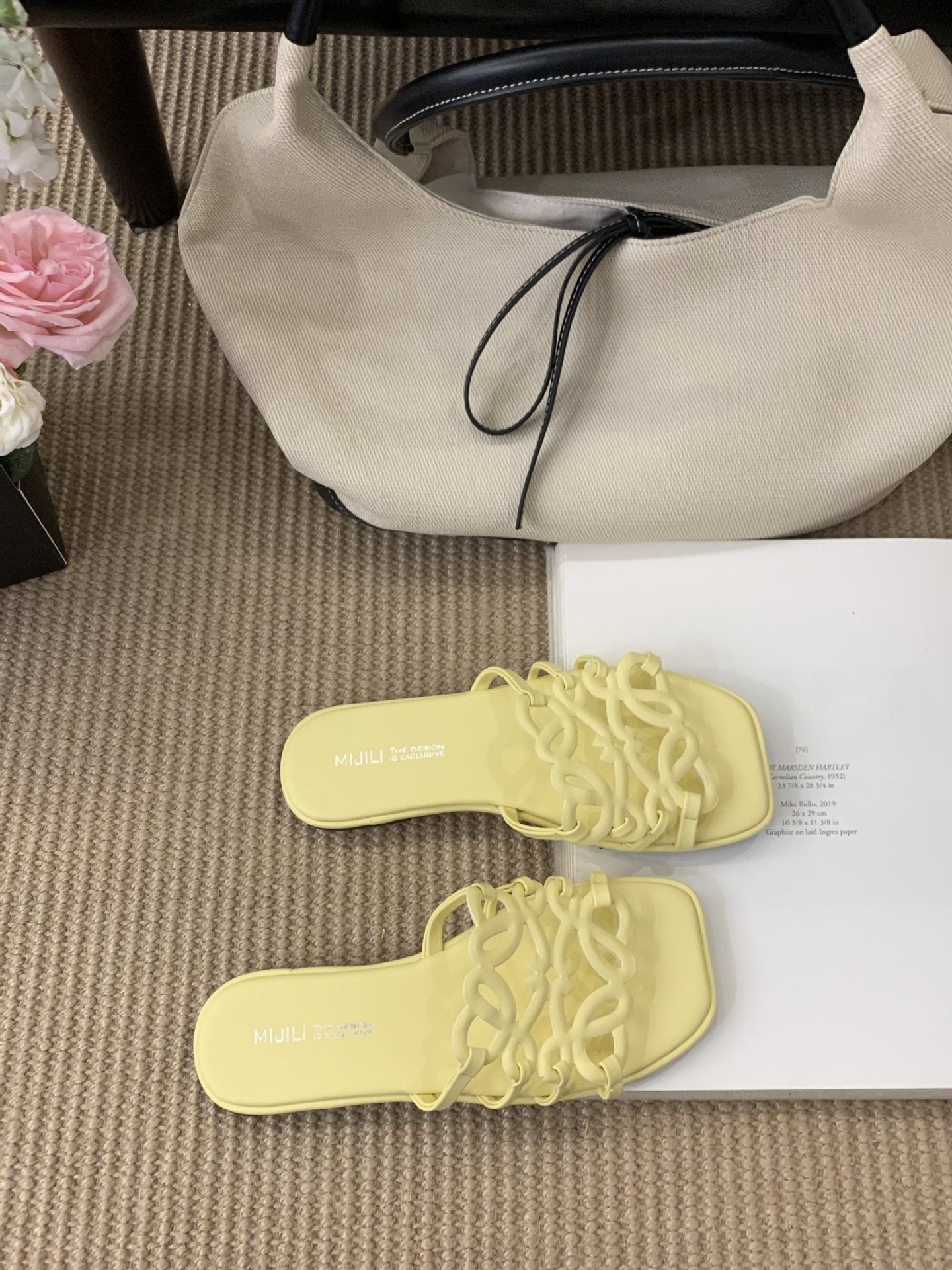 Summer Roman Style Hollow-out Slippers Flat All-match Vacation Style Beach Slippers Women Yellow - D&A