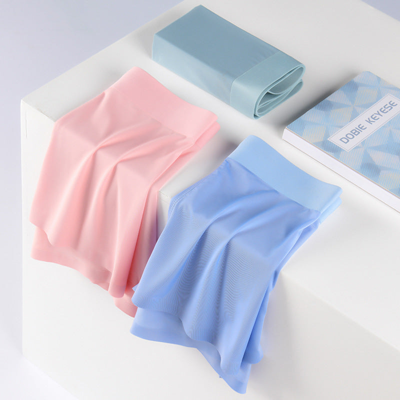 Men's Fashion Ultra-thin Summer Ice Silk Underwear - D&A