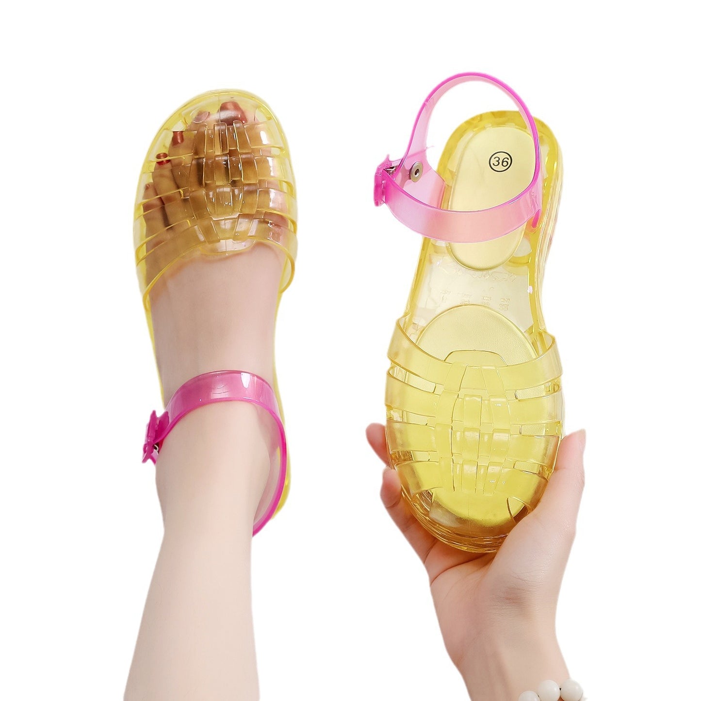 Women's Fashion Hollowed-out Beach Flat Sandals - D&A