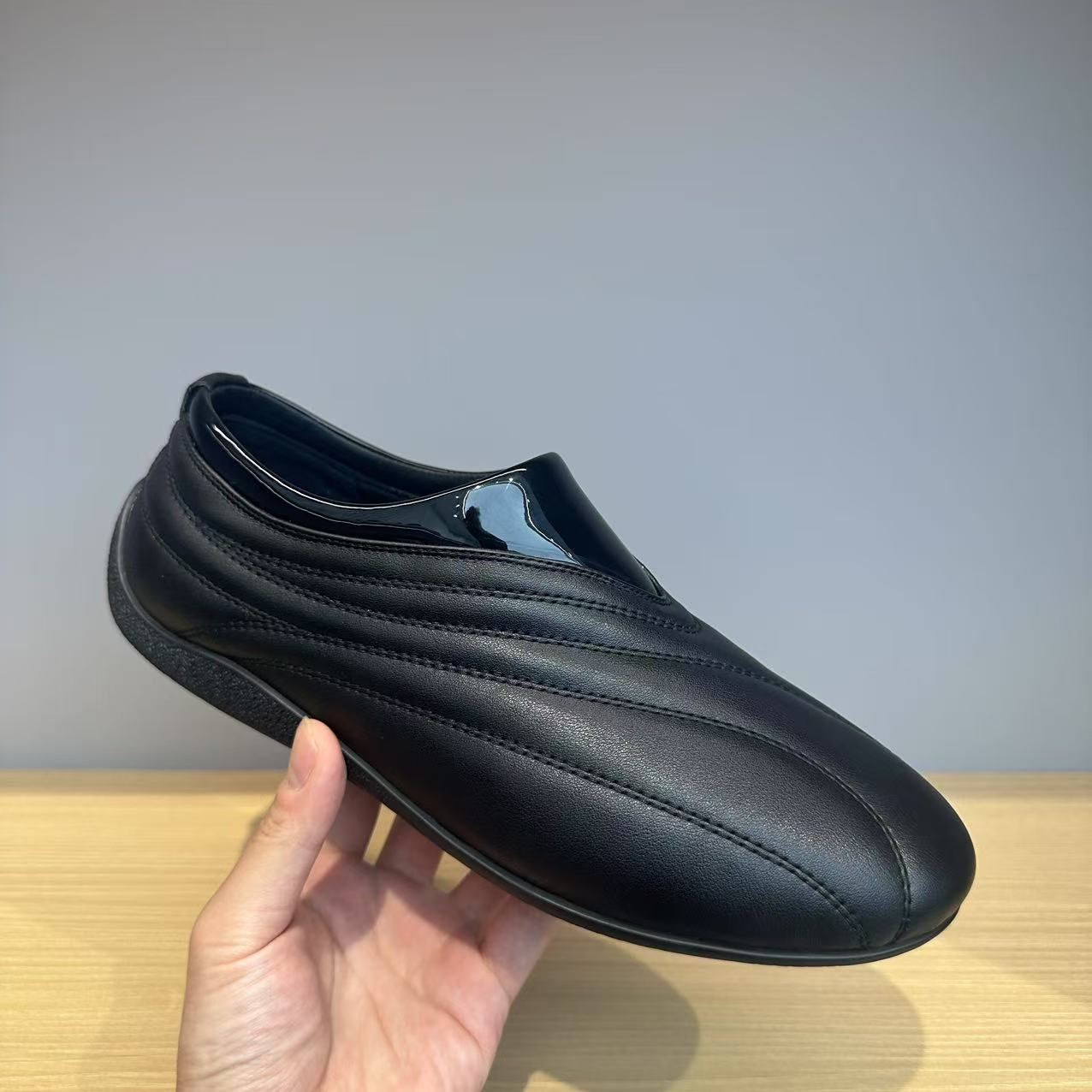 New Trendy Comfortable Fashion Casual Leather Shoes For Men Black - D&A