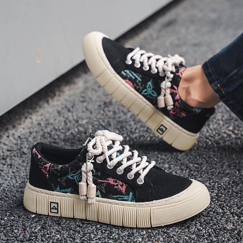 Trendy Wild Four Seasons Canvas Sneakers - D&A