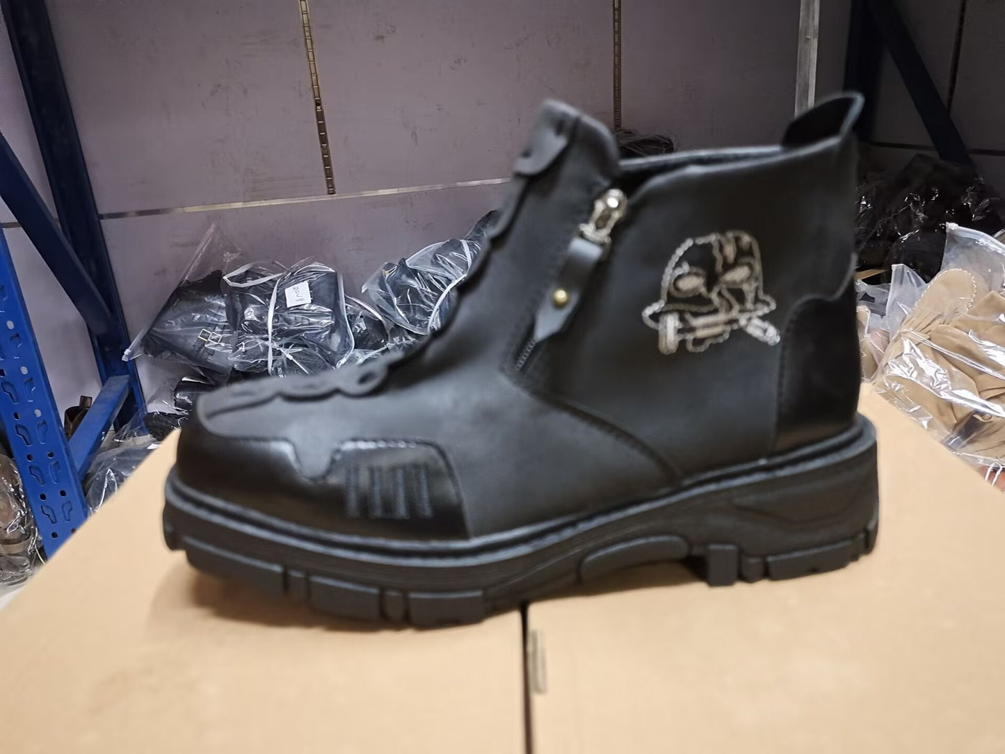 Men's Short Boots Round Toe Large Size Side Zipper Martin Boots Black - D&A