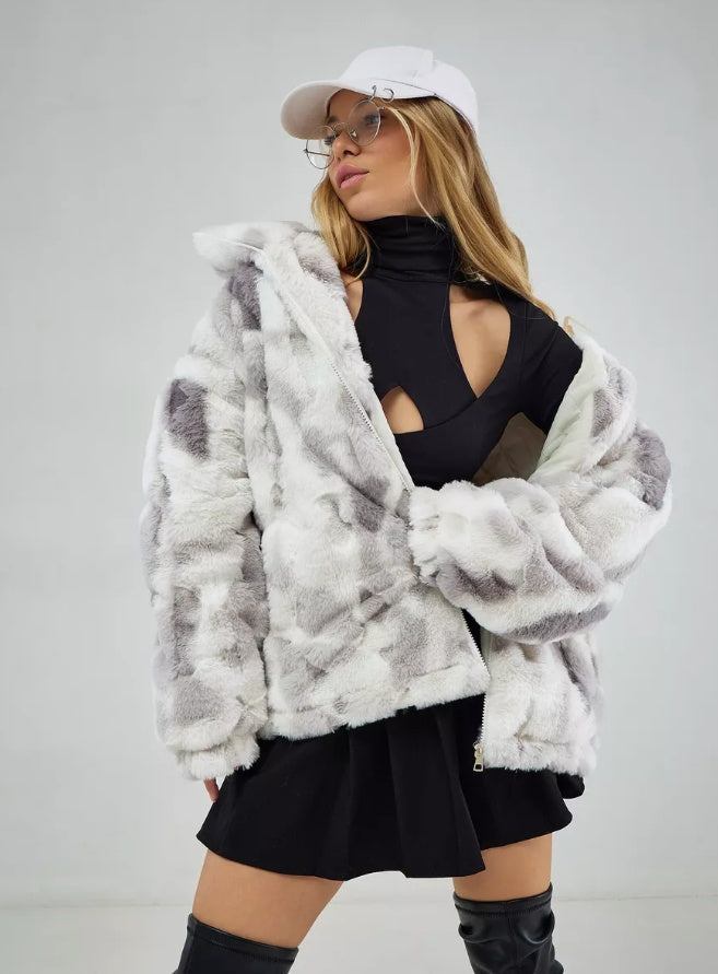 Teddy's Plush Coat Grey - D&A
