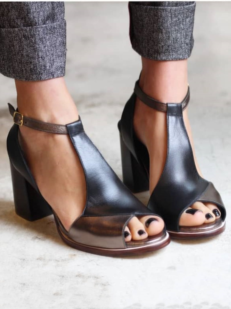 Women's Solid Color High Heel Peep Toe Buckle Sandals - D&A
