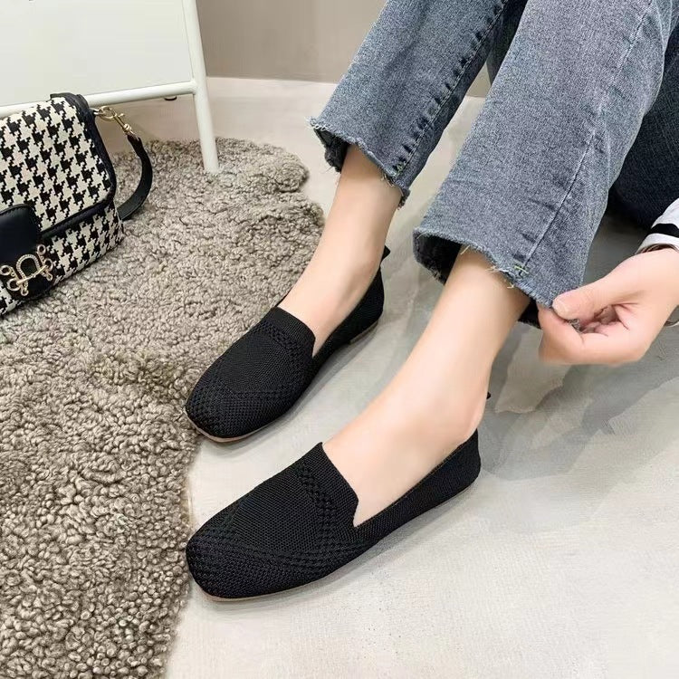 Women's Low-cut Square Toe Flat Bottom Sneaker - D&A