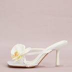 White Flower Decorative Flip-toe Square Toe High Heel Sandals - D&A