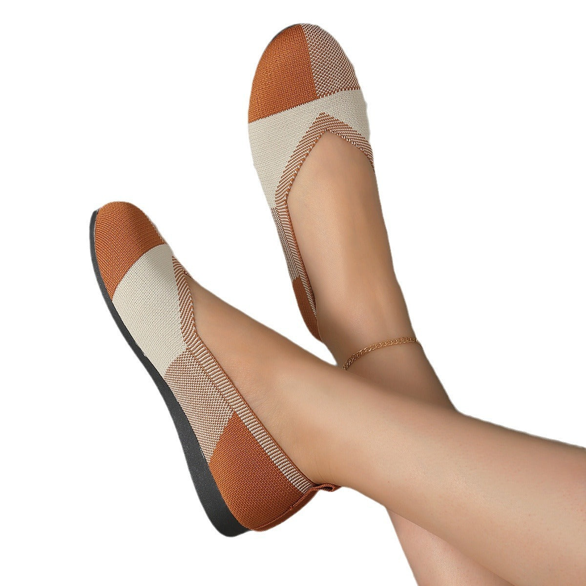 Plus Size Flyknit Color Matching Round Head Leisure Shoes - D&A
