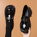 Slip-on Chunky Heel Black Leather Shoes - D&A