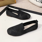 Women's Old Beijing Cloth Hollow Hole Shoes - D&A