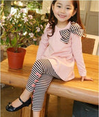 Girl clothing sets - D&A