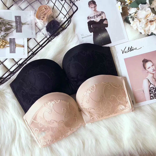 A strapless invisible bra - D&A