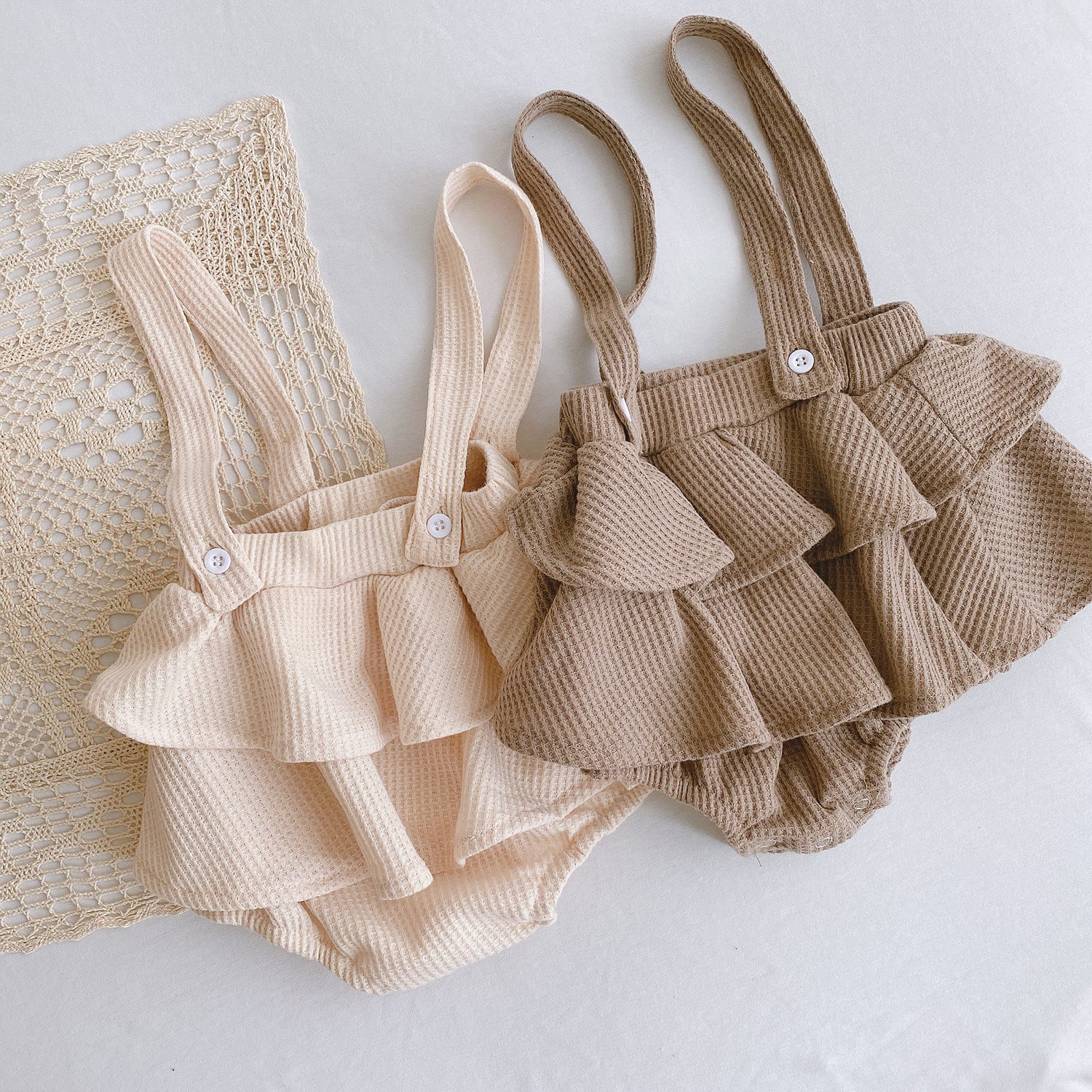 Baby Romper 0-2 Years Old Baby Clothes Baby Girl Foreign Style Pleated Lotus Leaf Sling Climber - D&A
