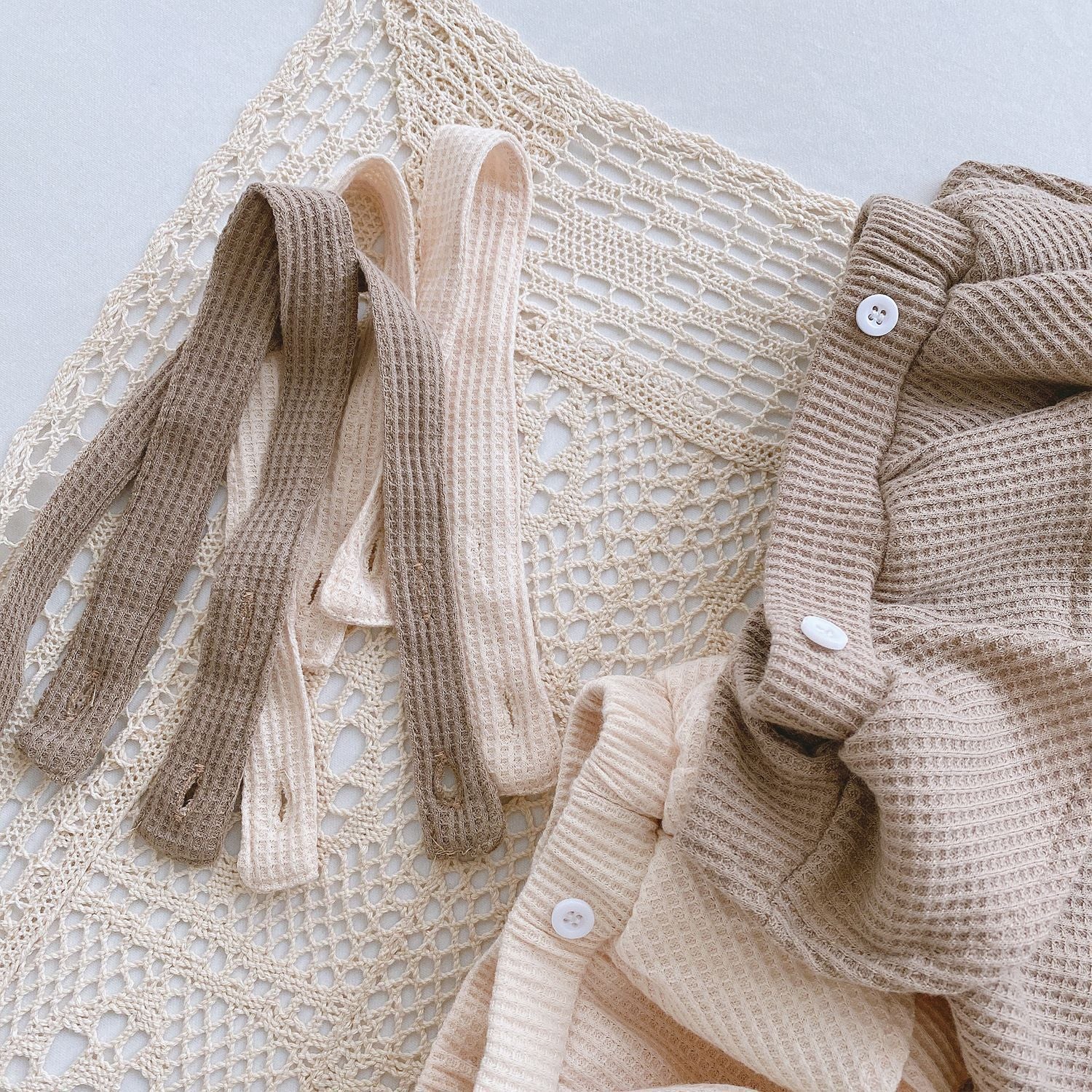 Baby Romper 0-2 Years Old Baby Clothes Baby Girl Foreign Style Pleated Lotus Leaf Sling Climber - D&A