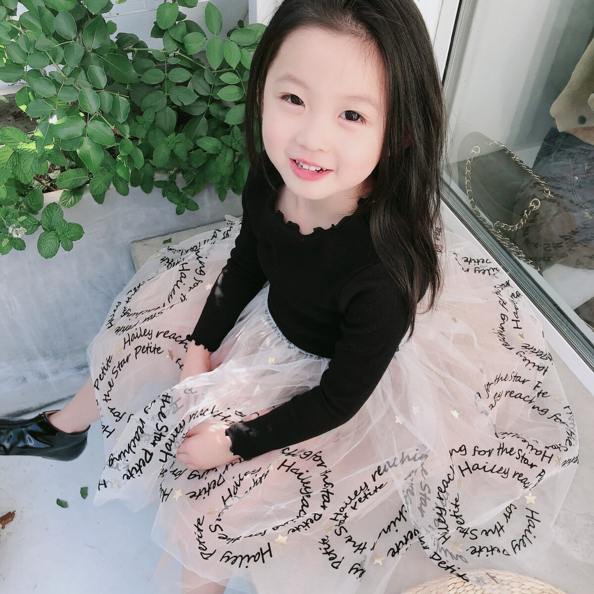 Girls' dresses 02Black Letter - D&A