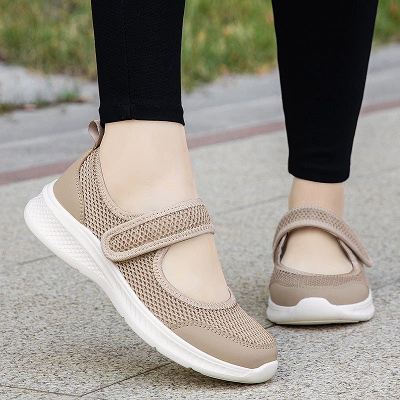 Low-top Thick Bottom Hollow Buckle Casual Mesh Shoes For The Old - D&A