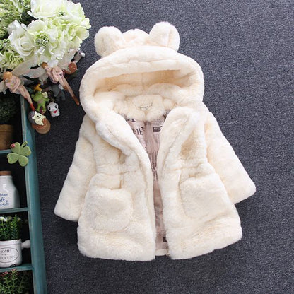 A girl's fur coat for autumn and winter White - D&A
