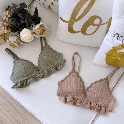 Ruffle Triangle Cup Bra - D&A