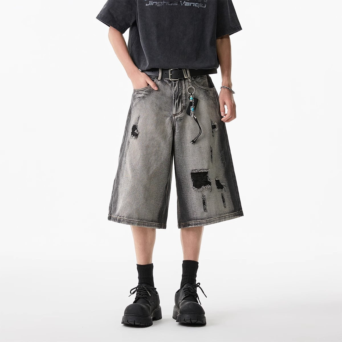 High Street Water Washed Hole Denim Shorts Gray - D&A