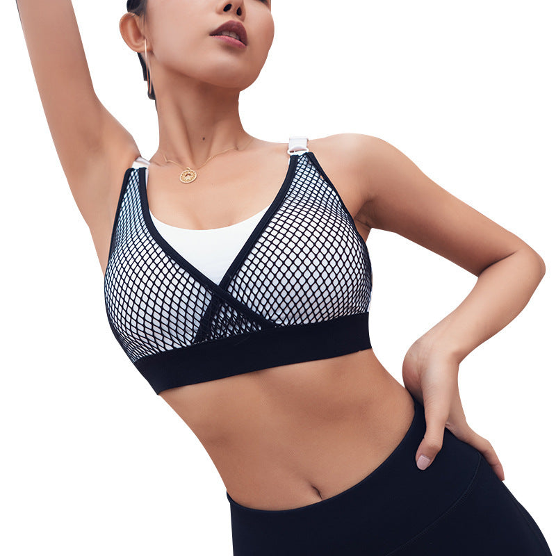 Mesh stitching sports bra - D&A