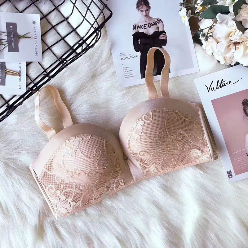 A strapless invisible bra Skin - D&A