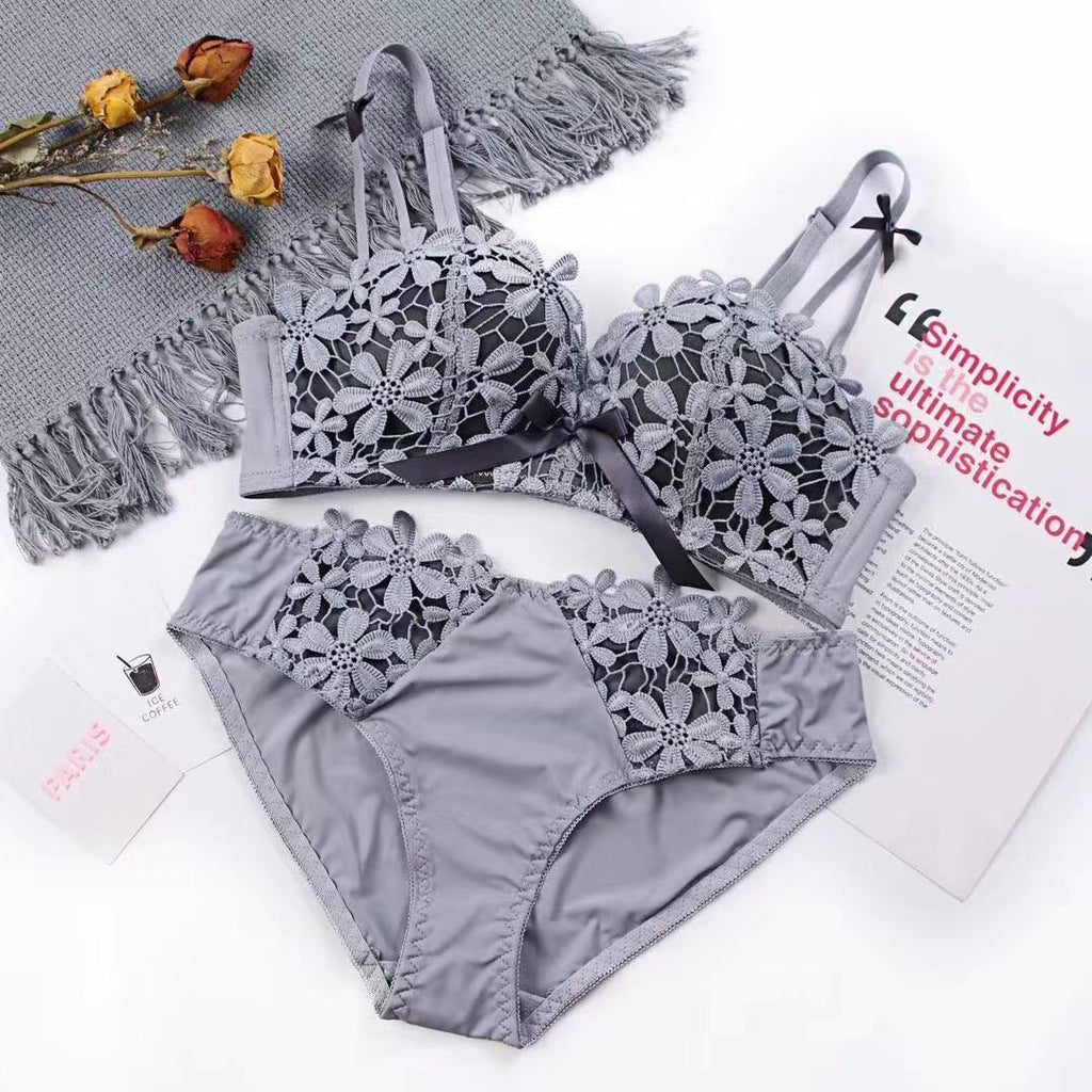 Lace embroidered brassiere bra Grey - D&A