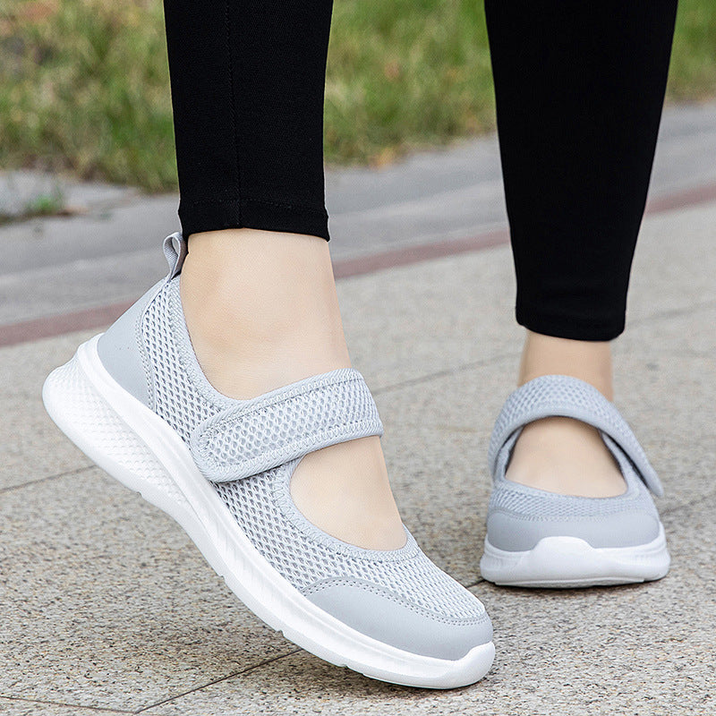 Low-top Thick Bottom Hollow Buckle Casual Mesh Shoes For The Old - D&A