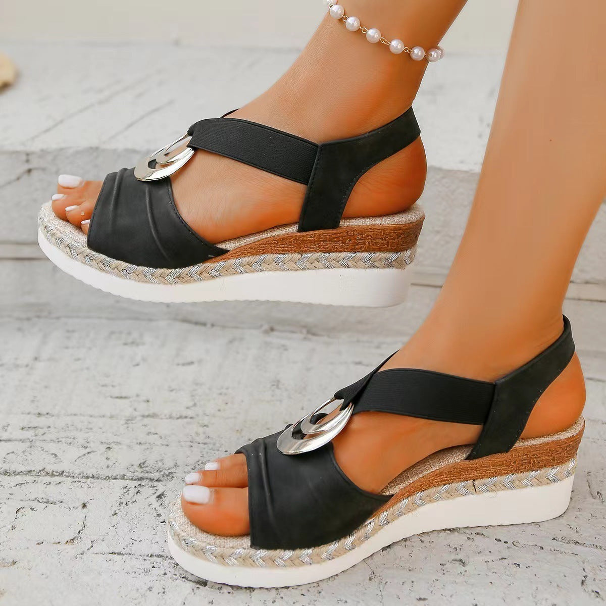 Plus Size Women's Metal Buckle Decorative Hemp Rope Wedge Light Bottom Peep Toe Sandals Black - D&A