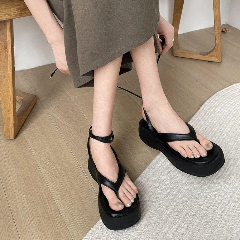 Extra Height, Black Flip-flops Female Summer Outdoor Sandals - D&A