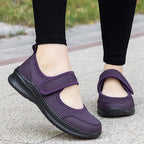 Low-top Thick Bottom Hollow Buckle Casual Mesh Shoes For The Old - D&A