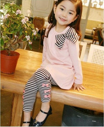 Girl clothing sets - D&A