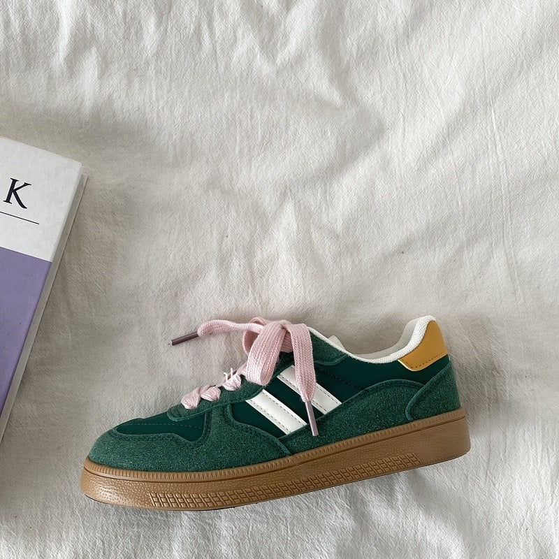 Versatile Niche Retro Thick Soled Casual Board Shoes - D&A