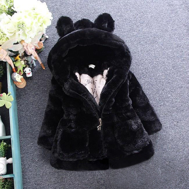 A girl's fur coat for autumn and winter Black - D&A