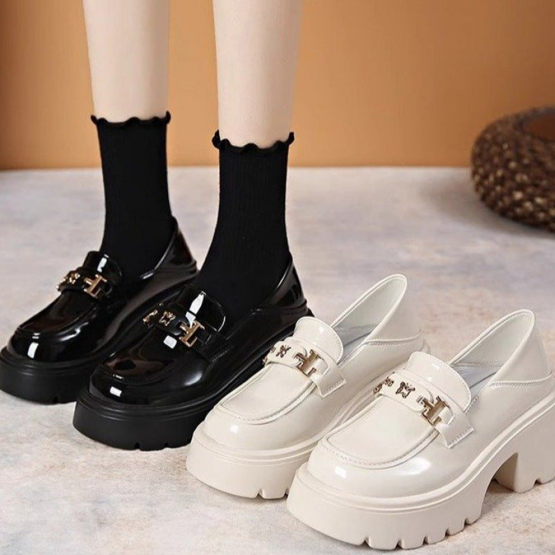 Slip-on Chunky Heel Black Leather Shoes - D&A