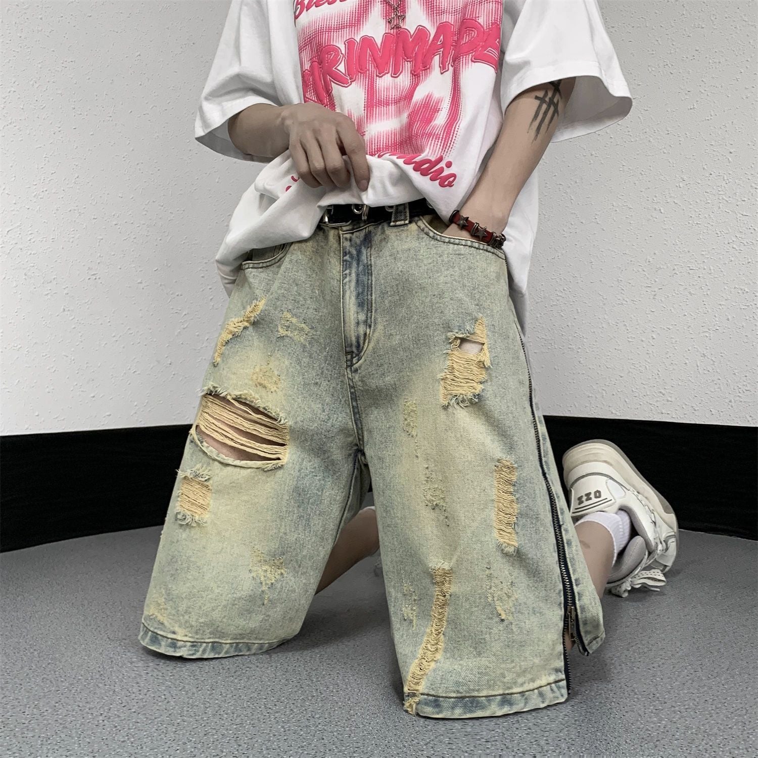 Retro Yellow Mud Ripped Denim Shorts Men's Loose Five Points - D&A