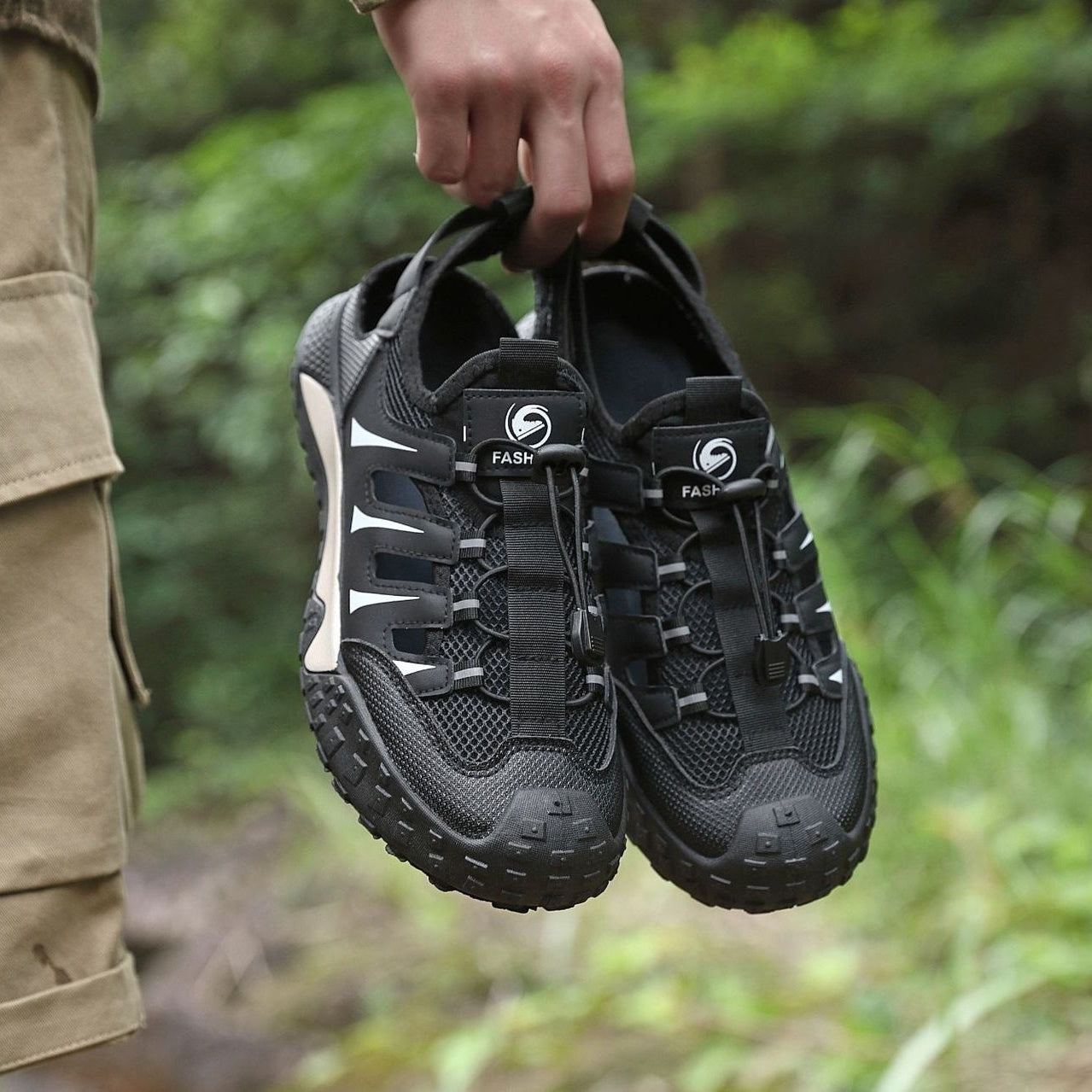 Outdoor Sports Upstream Dry Breathable Large Hole Mesh Surface Shoes - D&A