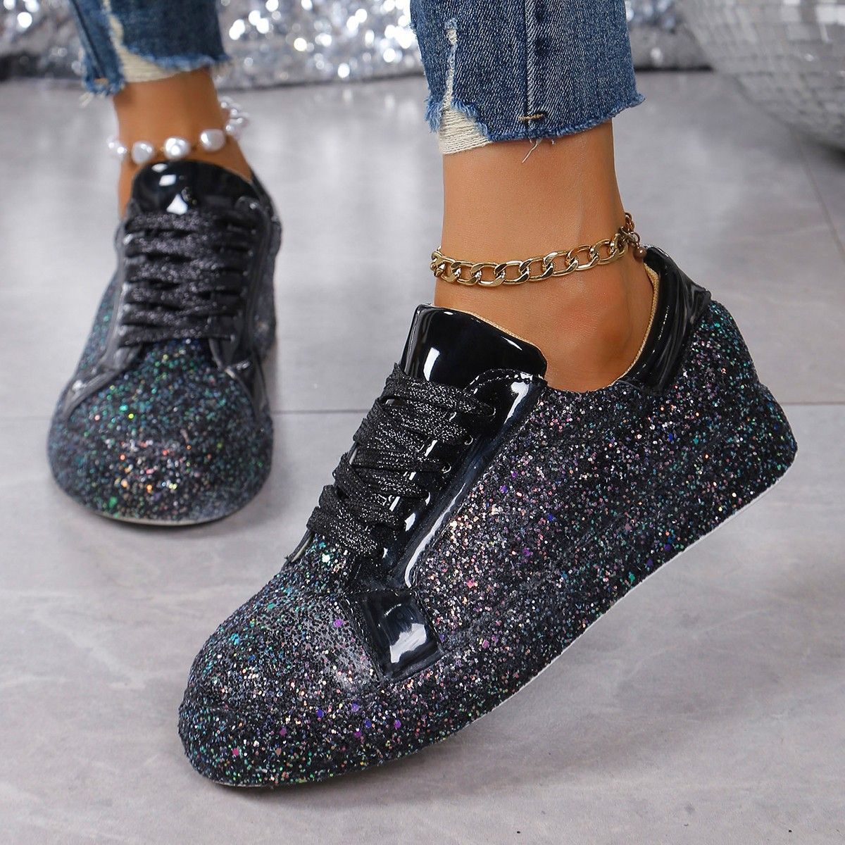 Plus Size Sequins Casual Fashion Shoes Women Front Lace Up Sneaker Women Black - D&A