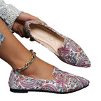 Printed Shallow Mouth Pointed Flat Large Size Women's Shoes - D&A