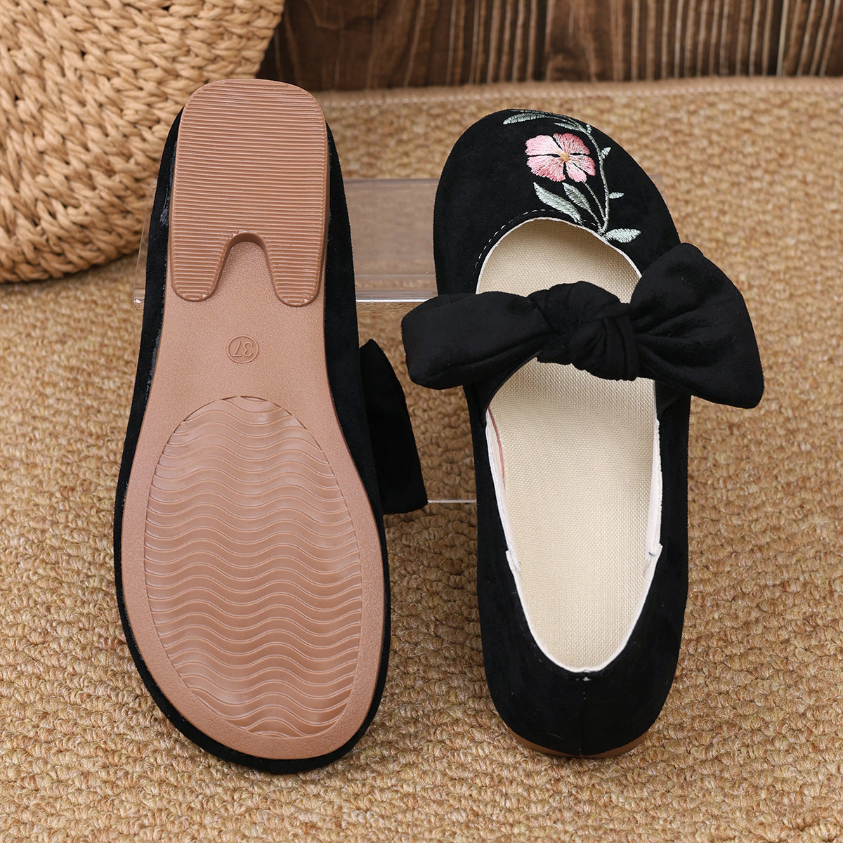 Fashion Personalized Women's Bow Flat Work Shoes - D&A