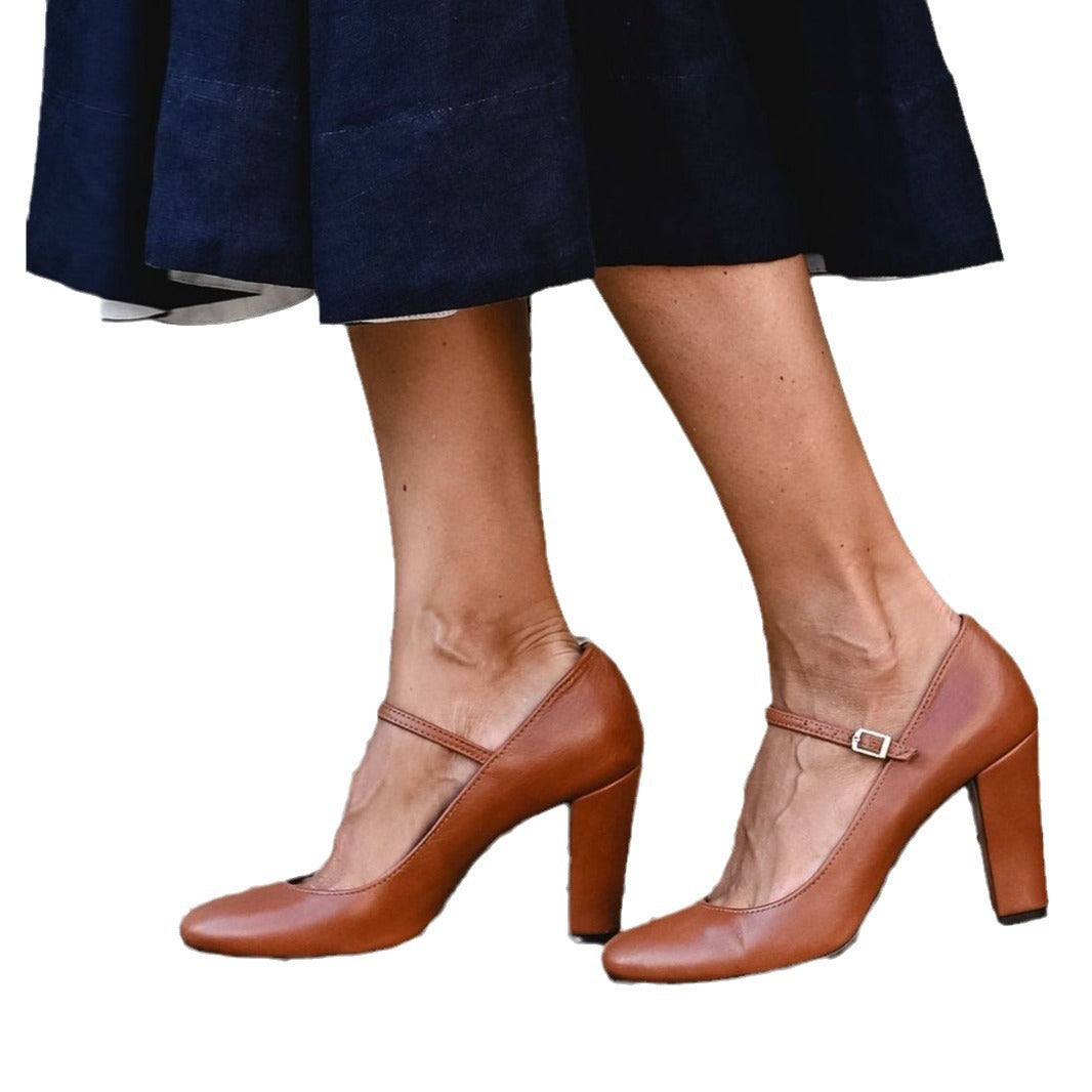 Fashion Pointed 40-43 Plus Size Buckle Strap Shallow Mouth Pumps Women - D&A