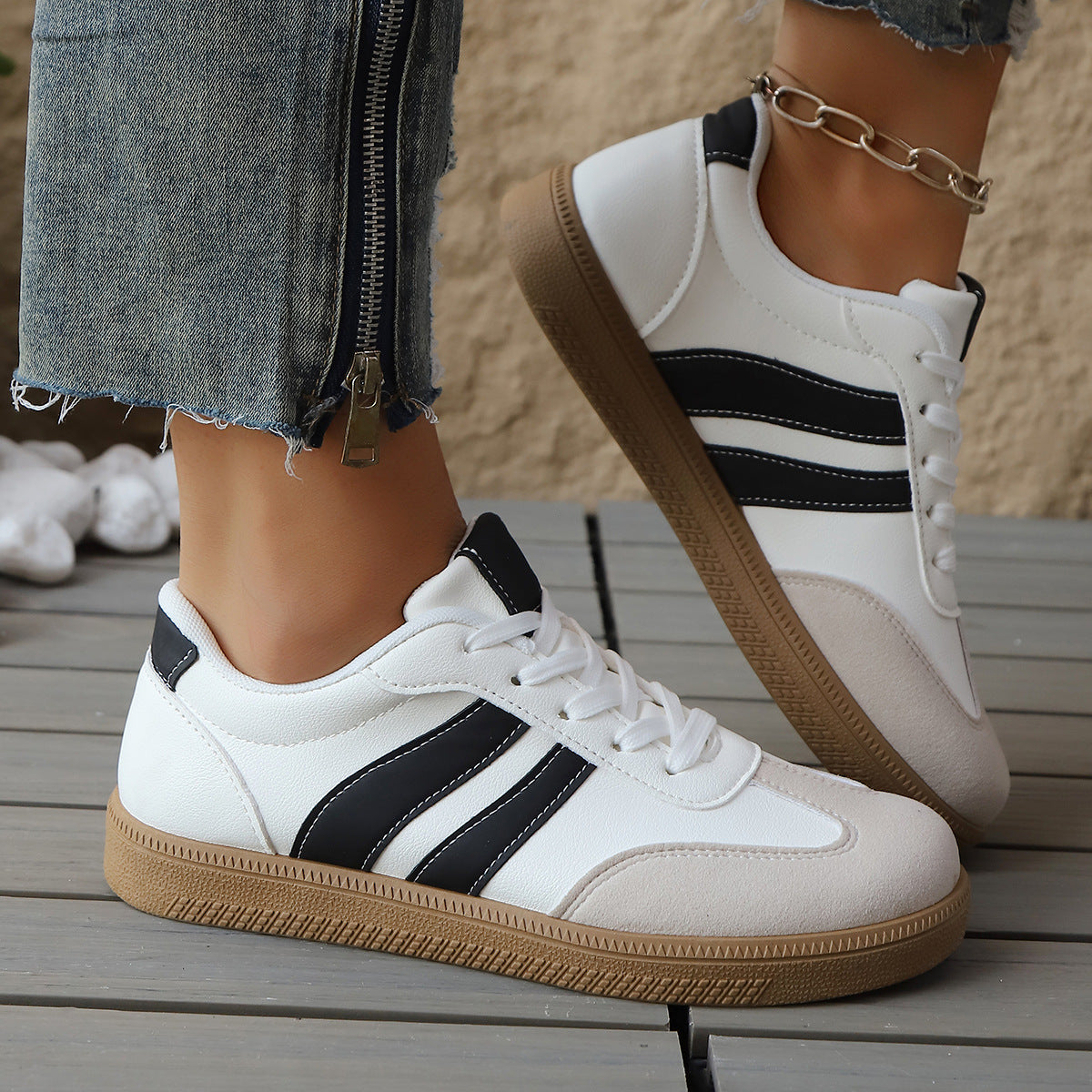Women's Fashion Individual Casual All-matching Sneakers - D&A