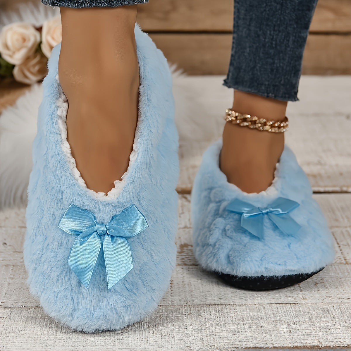 Women's Indoor Comfortable Breathable Warm Closed-toe Slippers Soft Sky Blue - D&A