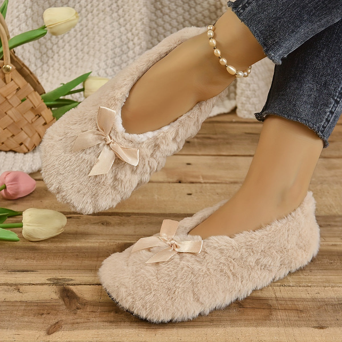 Women's Indoor Comfortable Breathable Warm Closed-toe Slippers Soft - D&A