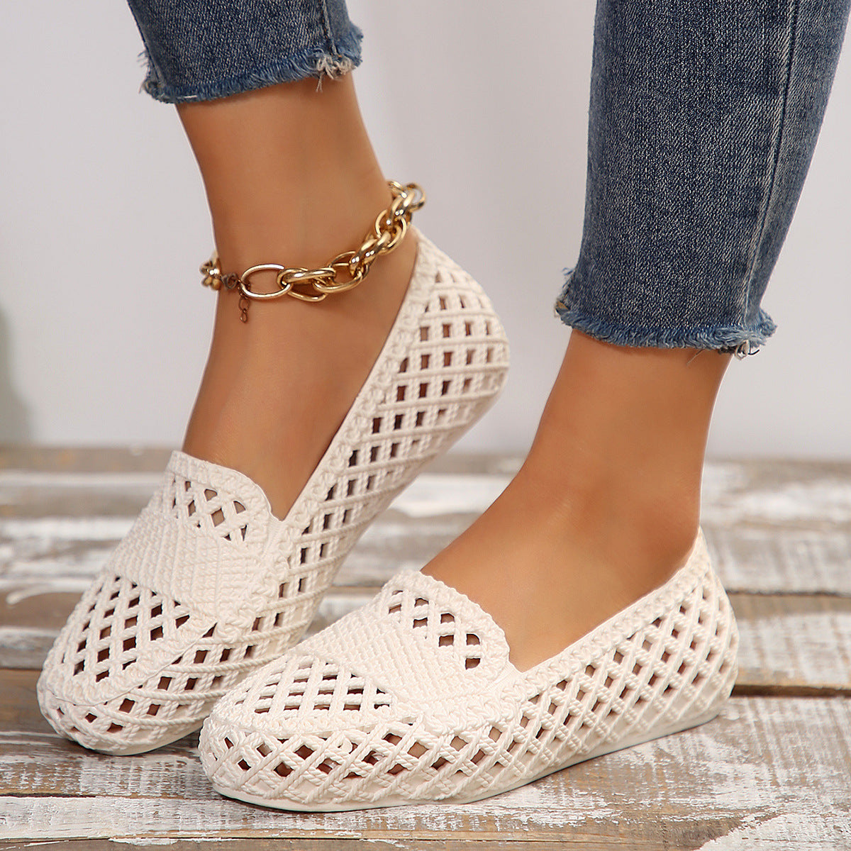 Mesh Breathable Outer Wear Leisure All-matching And Lightweight Women's Pumps White - D&A