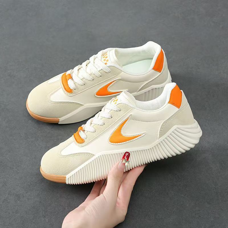Soft Leather Casual Sneaker Soft Bottom Portable Traveling - D&A