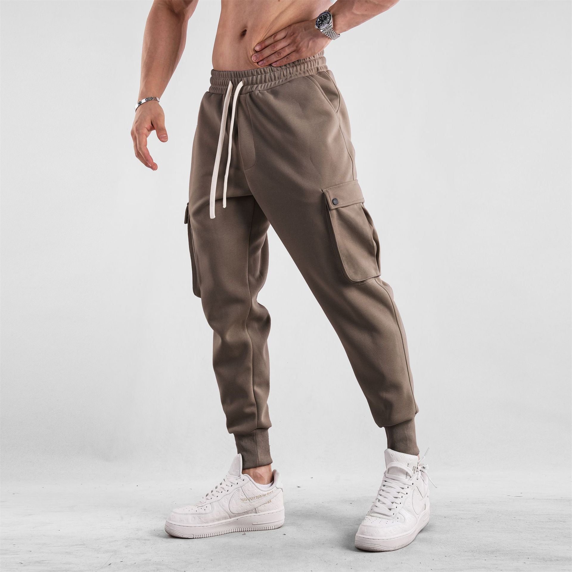 Men's Loose Close Up Ankle-tied American Sports Trousers Brown - D&A