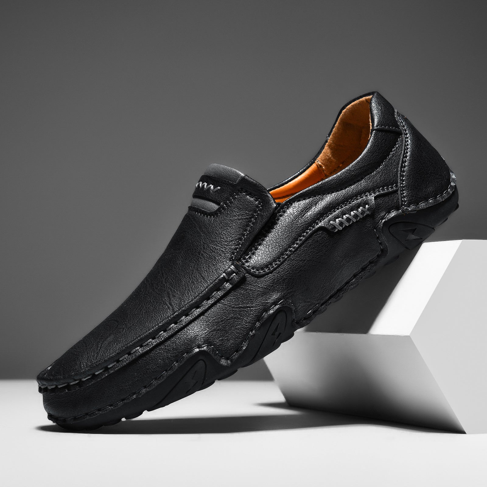 Outdoor Casual Shoes Slip-on Flat Leather Shoes - D&A