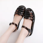 Women's Fashion Hollowed-out Beach Flat Sandals Black - D&A